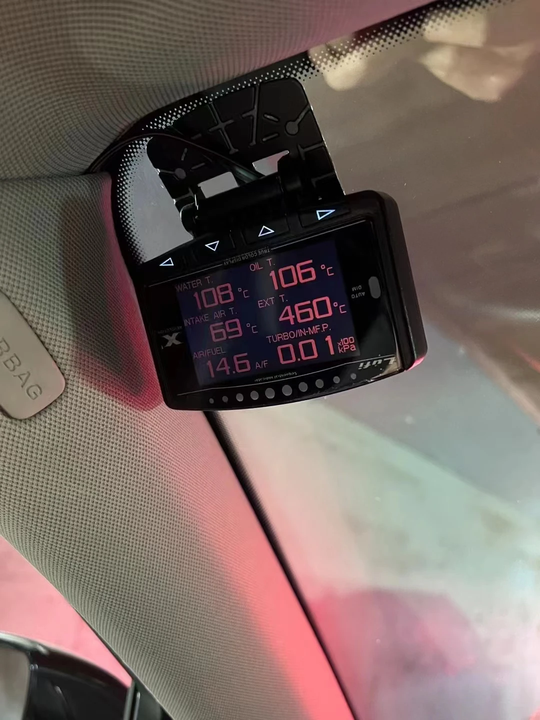 还原地热车5分钟再走?那是化油器时代的老习惯,着车就能走