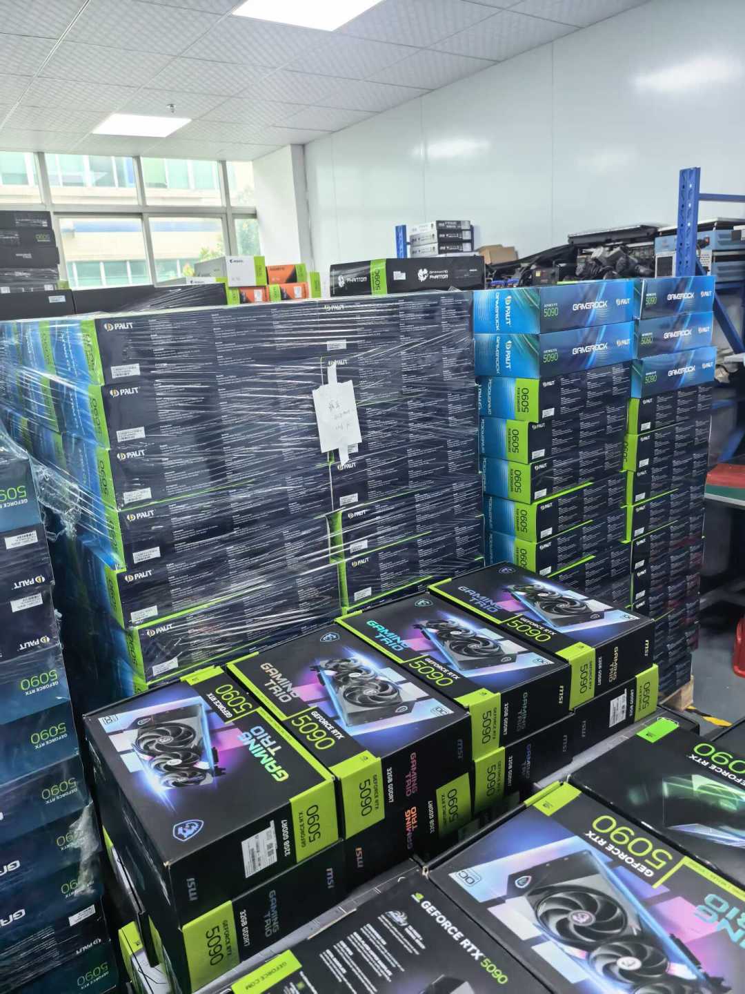 5090一夜跌4500元,11连涨终结:显卡这波回调是真心的吗?
