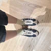 满街都在穿的德训鞋，有人穿出了拇外翻：双11买之前，先分清「显脚小」和「合脚」