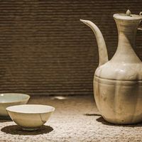 壶嘴为什么不朝人：茶桌七礼，条条都在留白