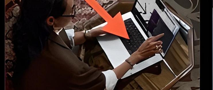 求生欲拉满！苹果韩国官网悄悄换掉Macbook宣传图 只因一个捏合手势