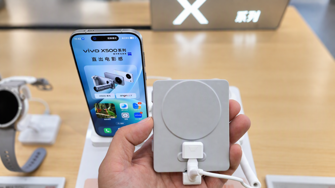 直降800后，X500ProMax套装3500溢价：配件还是仪式感？