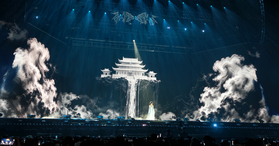 山顶票也想拍清台上:租一套vivo看演唱会,一场一两百元