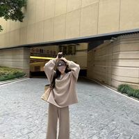 superniniyy 海盐饼干 V 领卫衣