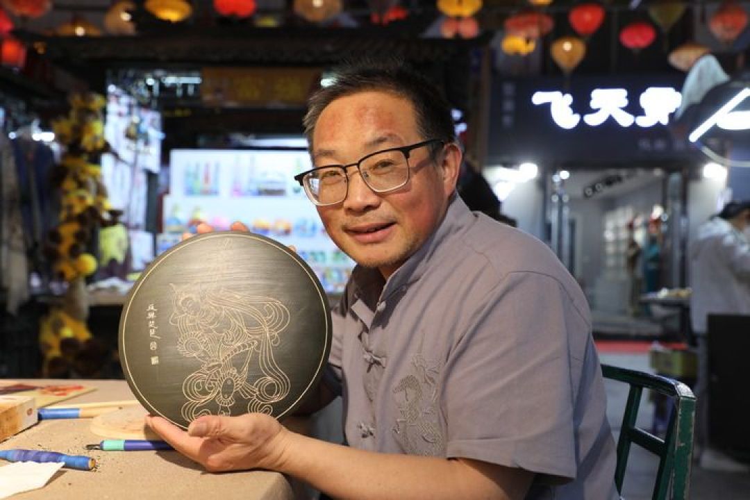 10万多项非遗项目，第二次全国普查要摸家底：比项目数更该数的，是能靠它吃饭的人
