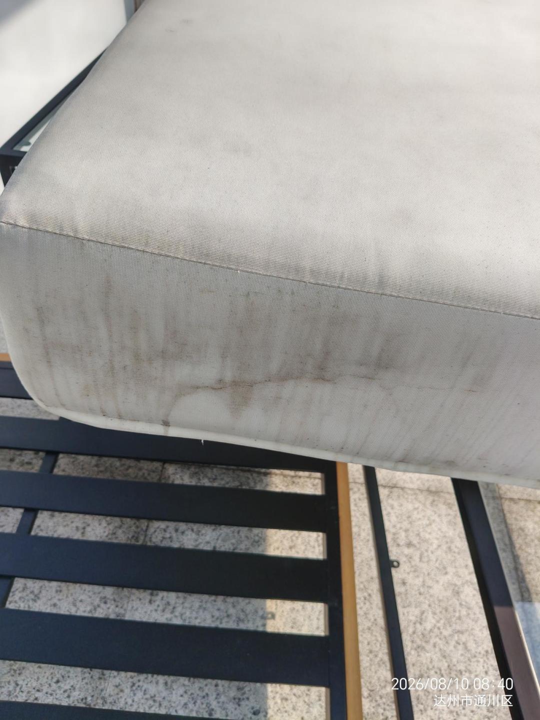 洗沙发洗出半桶黑水？双11买布艺清洗机前，先过干不干、用不用得勤这两关