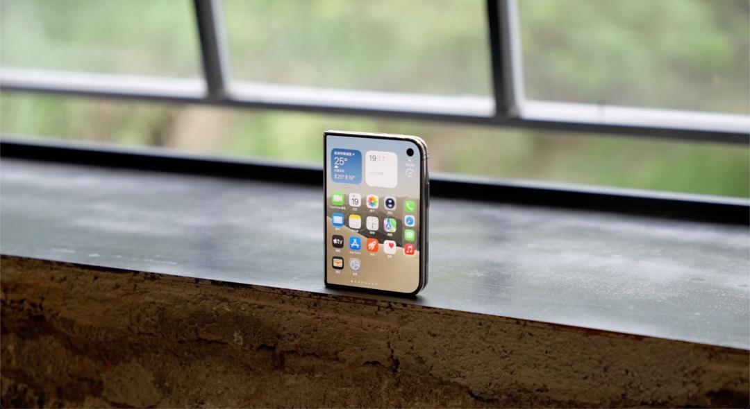 黄牛加价三天跌没,渠道价倒挂官网:双11冲不冲iPhone Duo