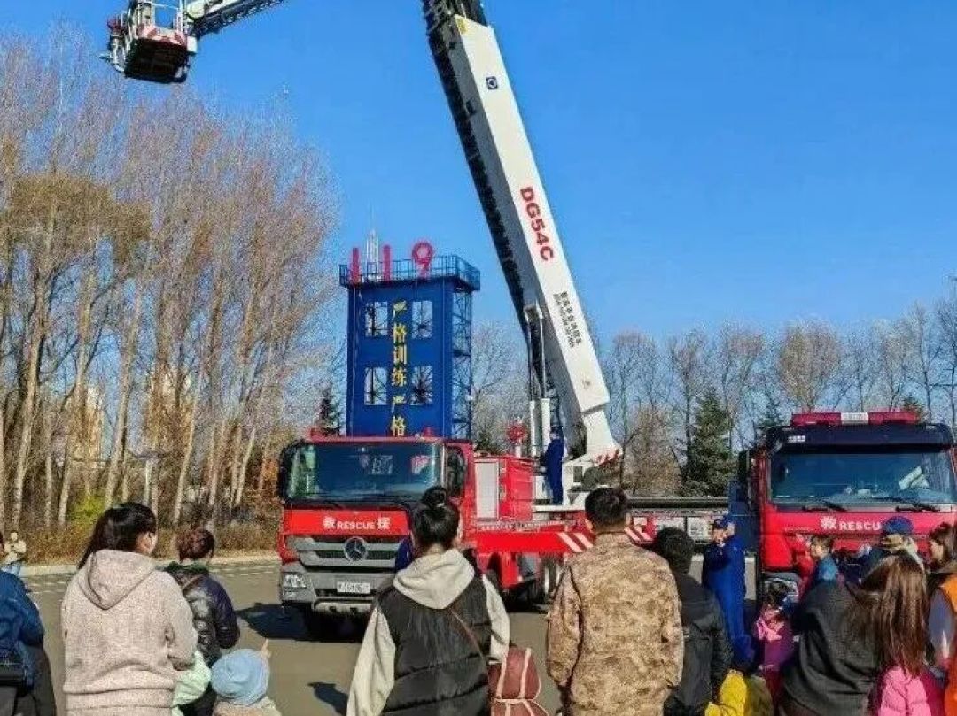11月消防站开放日免费，但别急着带娃出门：入口、成团、放号，三道关各卡一批人