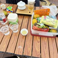 户外茶点野餐的松弛时光