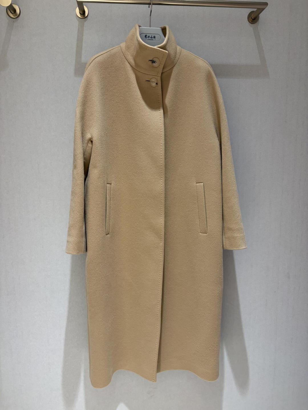 一件大衣三选一：之禾、鄂尔多斯、MaxMara，一万块买料子还是买标