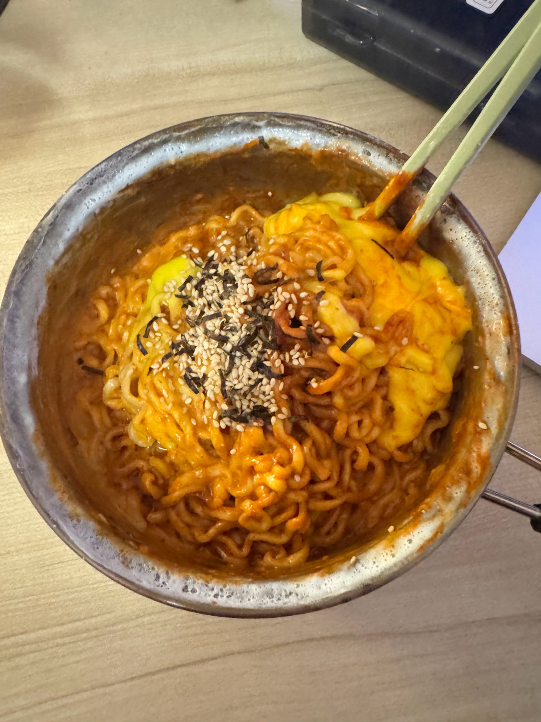 都在晒“黏糊火鸡面”,你一煮就成了汤?问题出在留多少水