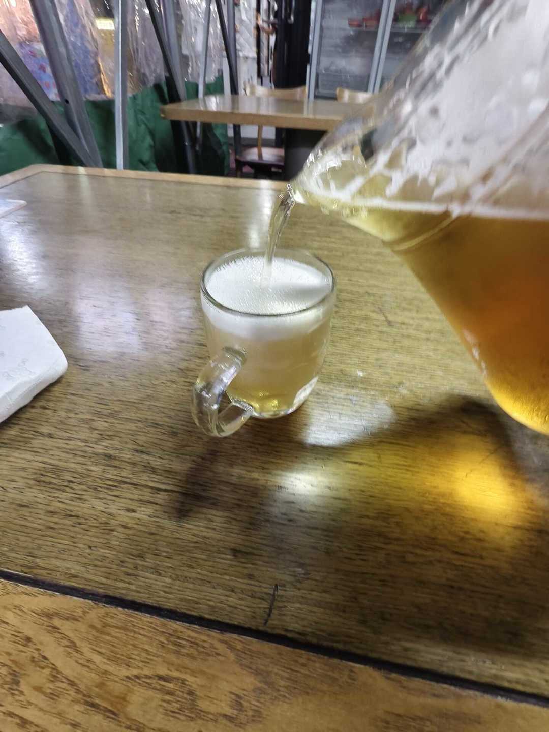 04喷码没了:四厂扎啤交棒二厂后,这口值得拎桶去青岛的散啤还值得去、值得等吗