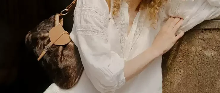 APEDE MOD马鞍包：复古辣妹风，背出去被问爆！