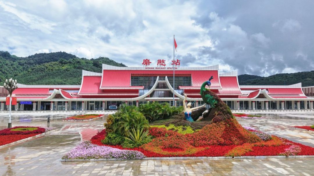 拼多多把包邮做出了国：泰国老挝已能下单，首批买手体验两极分化