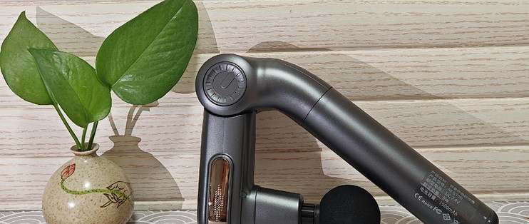 奥睿科自在按摩锤实测｜可折叠伸缩，自己就能按到后背的按摩工具