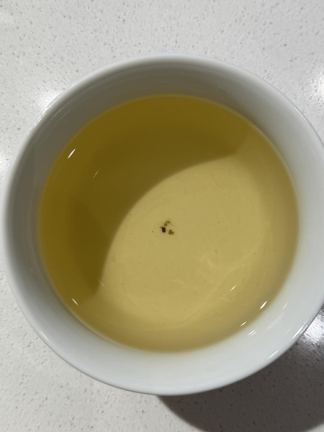 最便宜的档先跑了：张一元2停2涨，口粮茶大洗牌后喝啥？