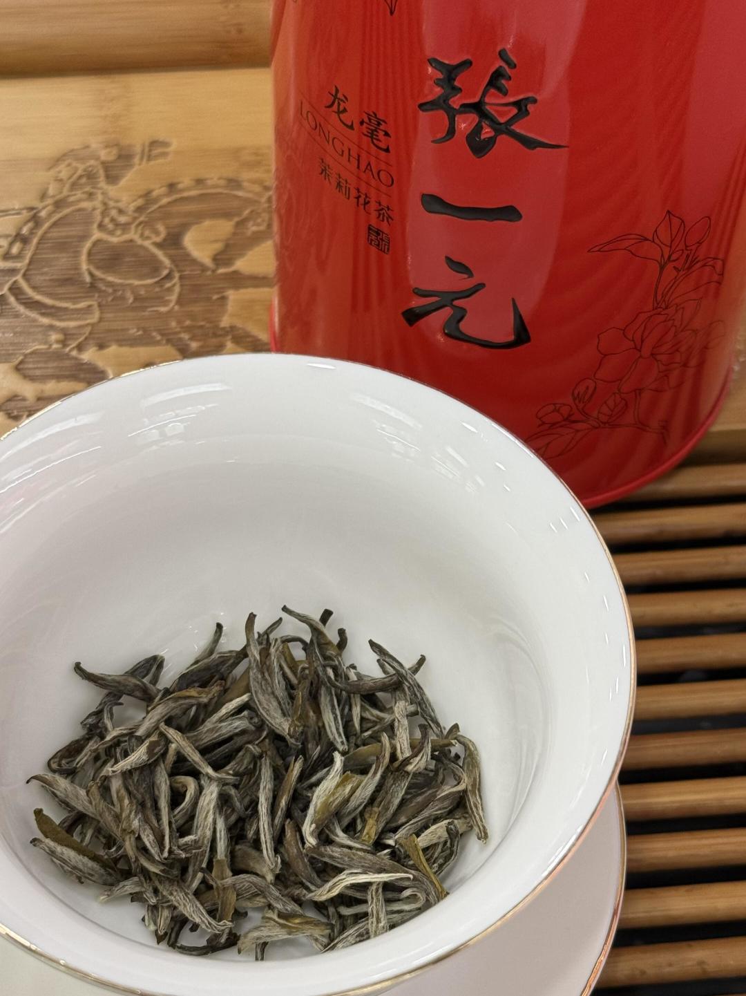 最便宜的档先跑了：张一元2停2涨，口粮茶大洗牌后喝啥？