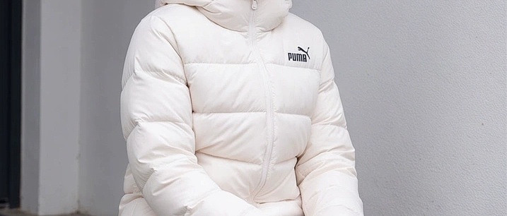  彪马童装羽绒服珍珠白百搭款