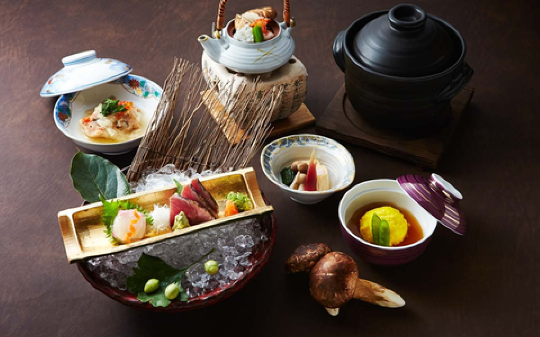 一朵要价17万日元的松茸,日本人到底在为什么付钱?11月去日本之前,先看懂这条价格链