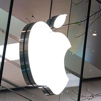iPhone Duo摔一下修近八千，跌落风险对应多少维修成本？