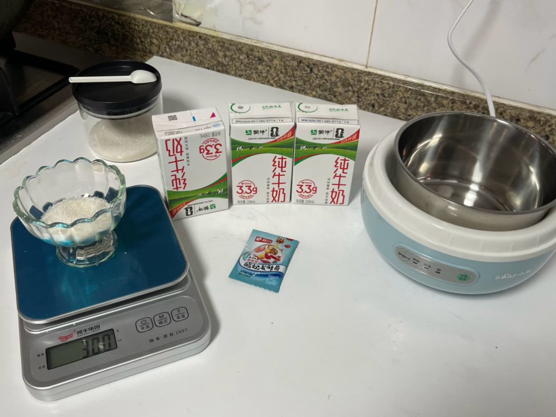 自制酸奶“无限续杯”不存在:那勺引子,最多传两代