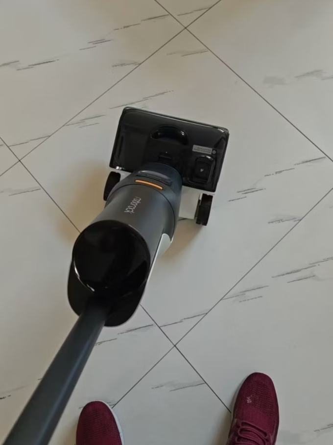 无线洗地机