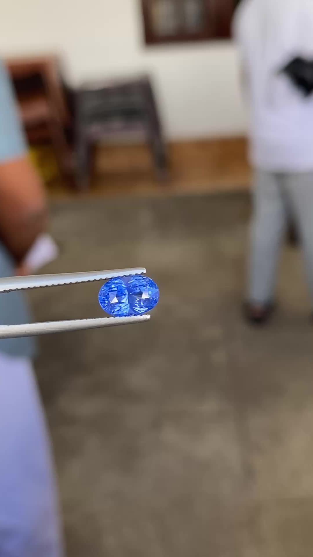 蓝宝石是烧出来的？这条1300赞爆改视频，把有烧无烧的账烧明白了