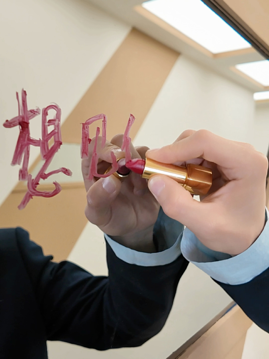 总决赛之夜,曹骏的「第二幕」刚开场:30年、3首歌、1场故乡演唱会,披哥之后这样追