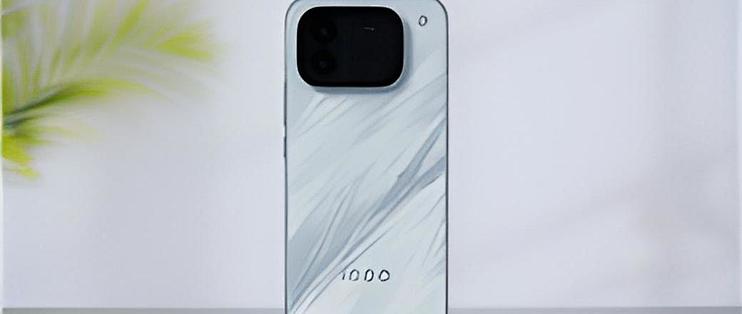 iQOO Neo12全面评测 风扇藏进镜头模组 重度玩家的新选择