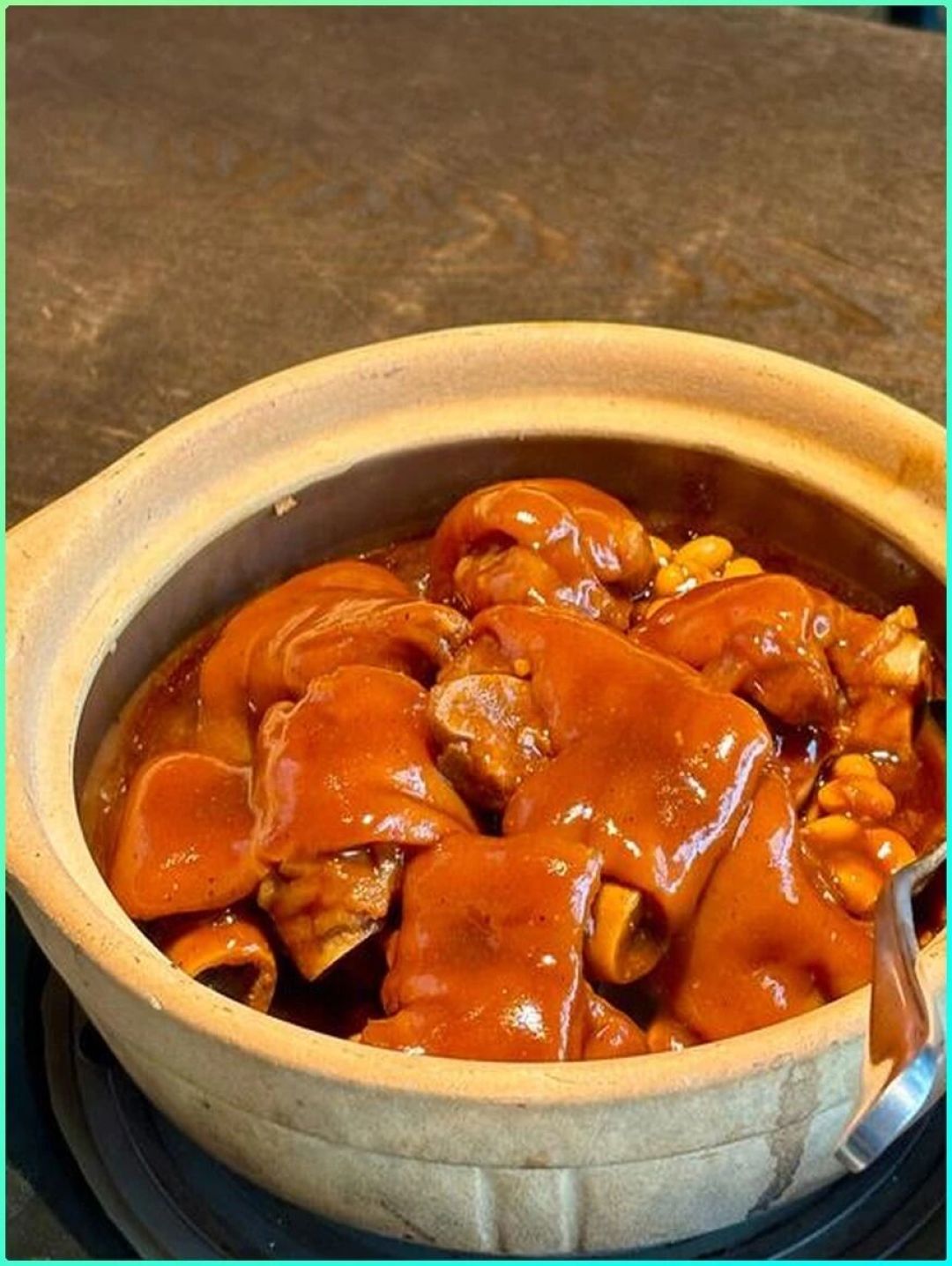 配料表里有肥猪肉,这米酒冬天要温着喝