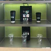 茉莉奶白联名杯冷水一冲就炸：买茶饮联名周边要注意什么