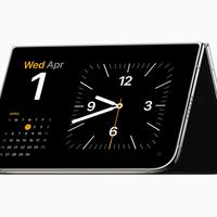 iPhone Duo 内屏开裂、苹果认账给换机，但 7998 块的换屏费先替初代折叠屏标好了价