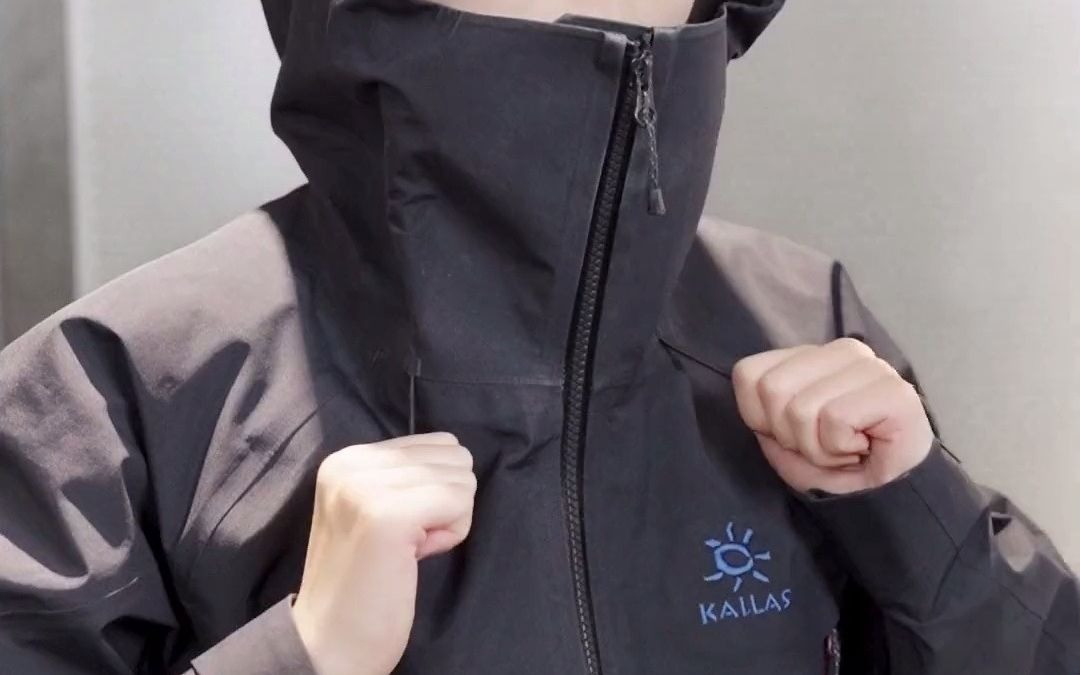 冲锋衣不敢洗,才是最贵的保养:膜换了,洗法也变了