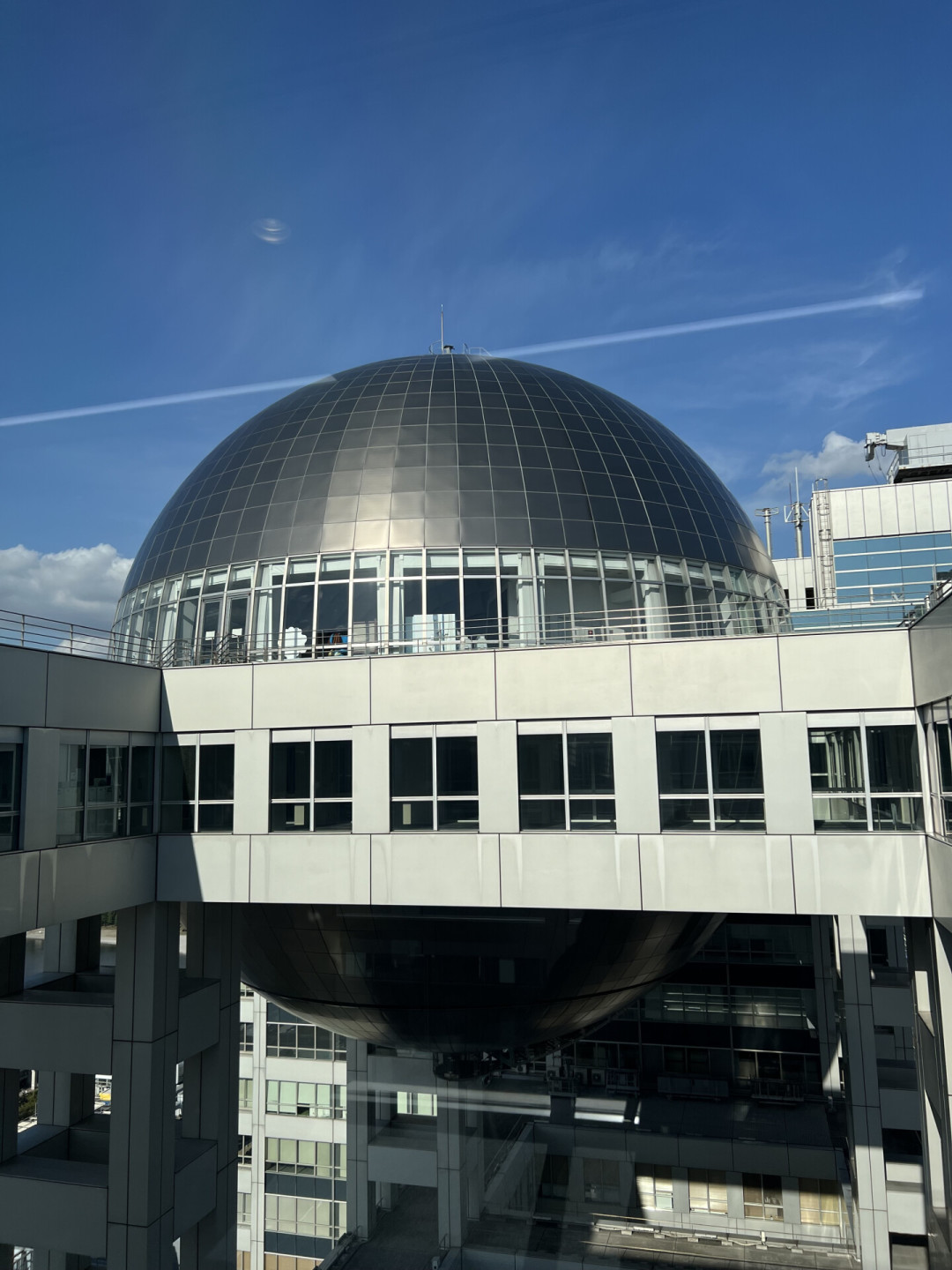 《政盗鲁邦》收视从5.6%掉到4.0%，TVer却排过第一：这季日剧，先分清「当晚的收视」和「事后的回看」