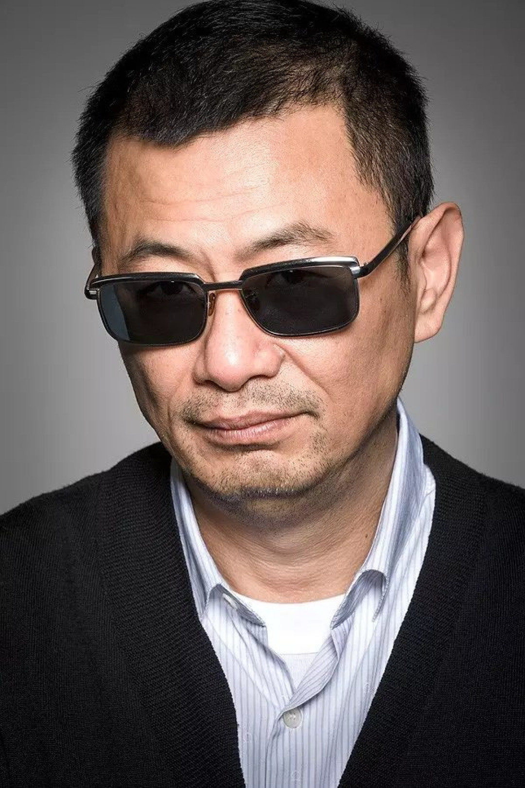 全网都在恭喜窦靖童“进军好莱坞”，但王家卫这部美剧拍的可能只是一集“不一定播”的试播集
