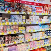 二十几块的盲盒被抠成「明盒」，2万多元的盲盒拆开是纸巾：买盲盒，先分清「买玩具」和「买概率」