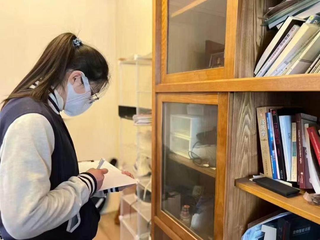 花11万请收纳师摆出300多双鞋,有人拿烟灰缸当锅盖架:收纳,先分清「装得下」和「放得回」