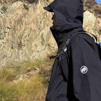 大棉袄太热，薄外套太冷，MAMMUT 这件3和1外套刚刚好