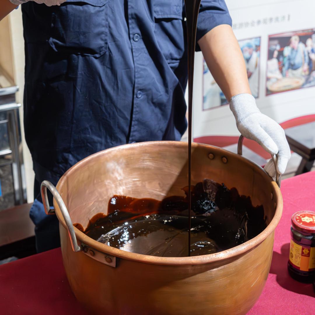一罐膏方两三千,有人收到110袋:今年膏方季,先分清「补品」和「处方」