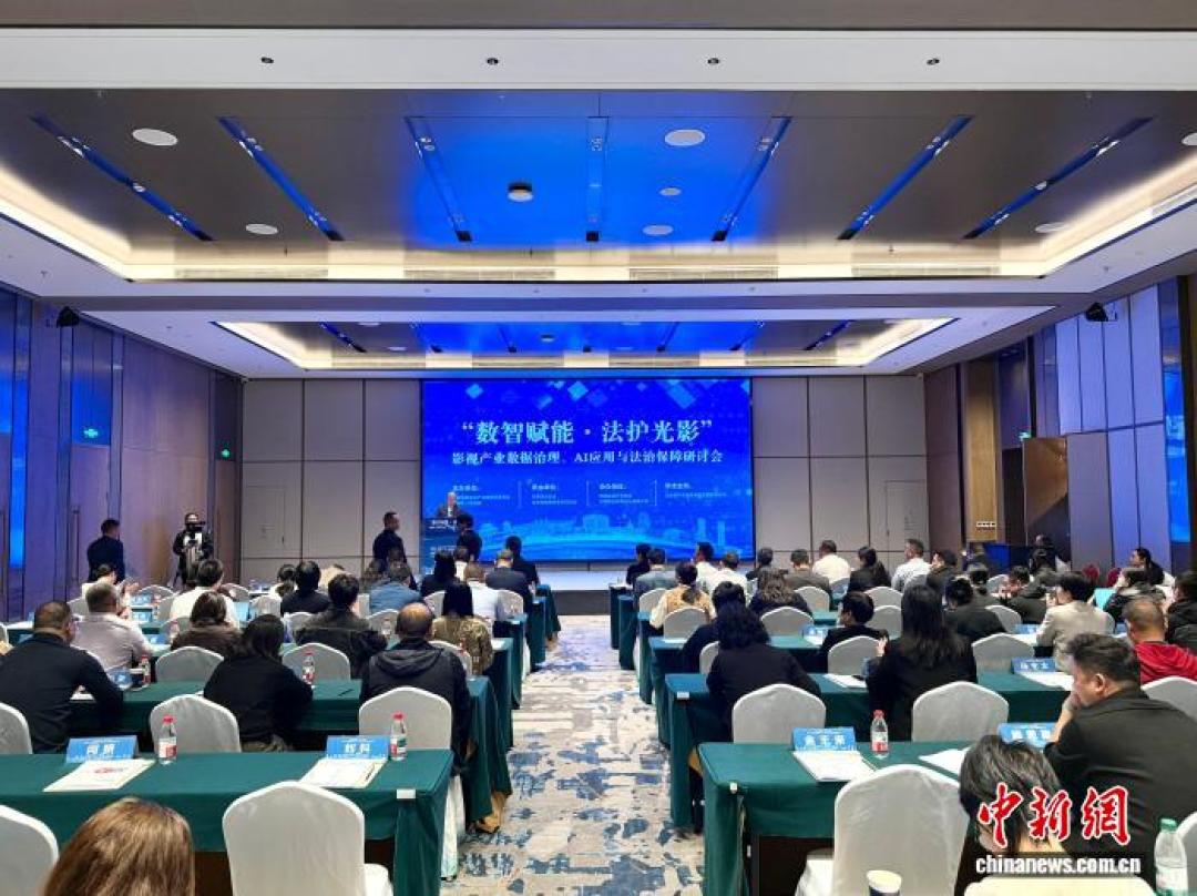 AI喜剧《没逝》23.5万赞刷屏，横店冠军也是喜剧：笑点改姓AI了？