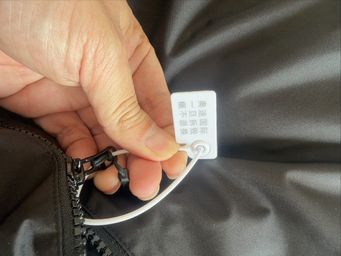 哈雷汉森冲锋衣
