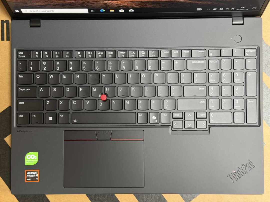 ThinkPad 刚过保就坏,换块主板三千块:这笔账得先算再送修
