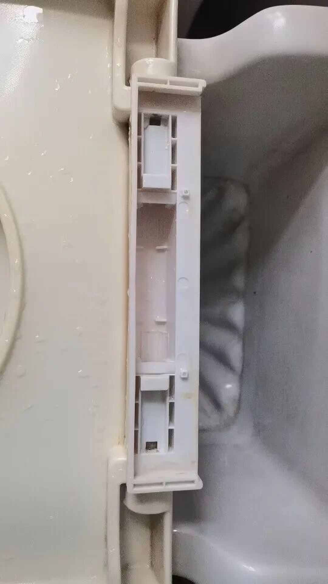 浴霸点不亮、马桶盖啪啪响:那句