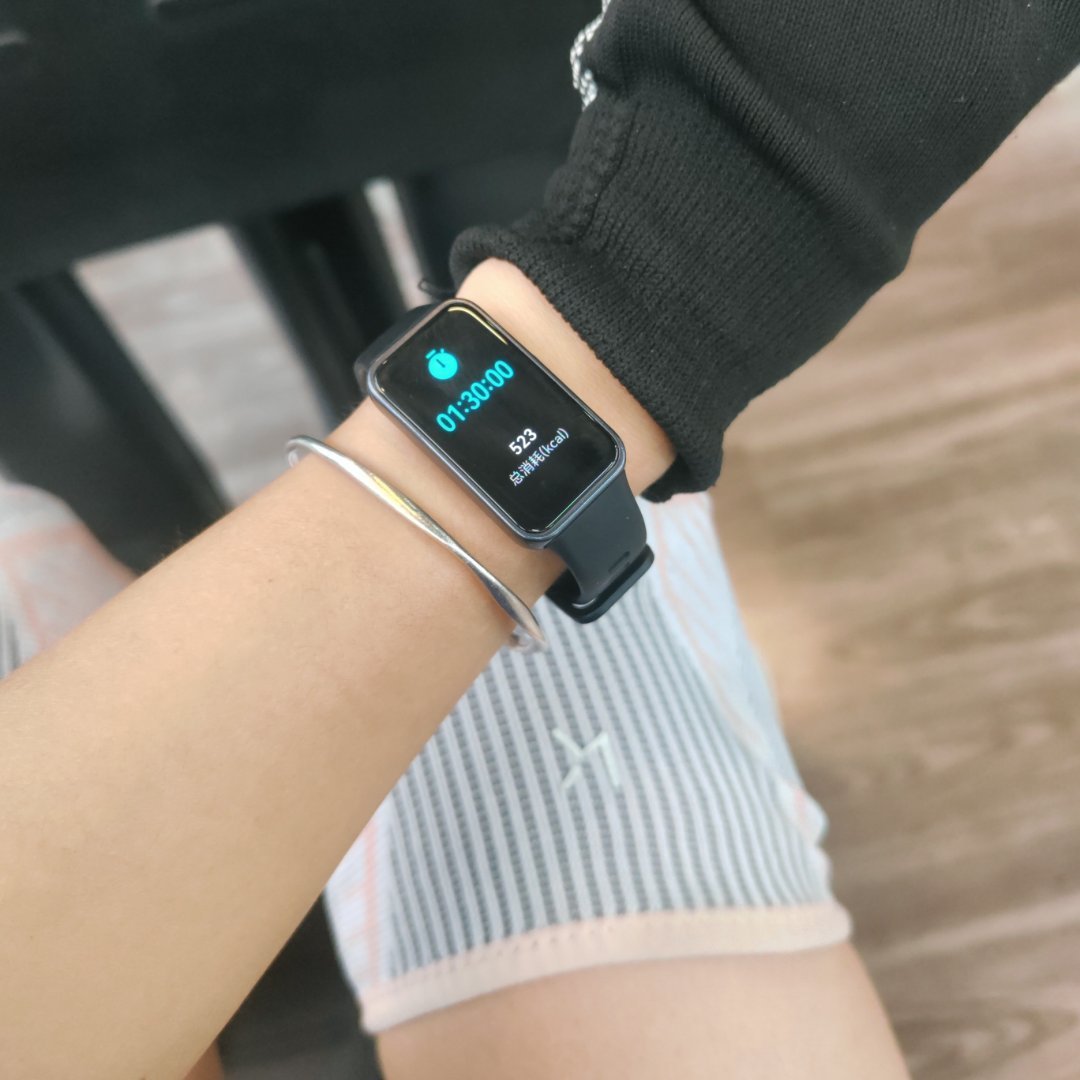无跑无跳跟练席卷首页:10分钟烧多少?谁能安全练?一次算清