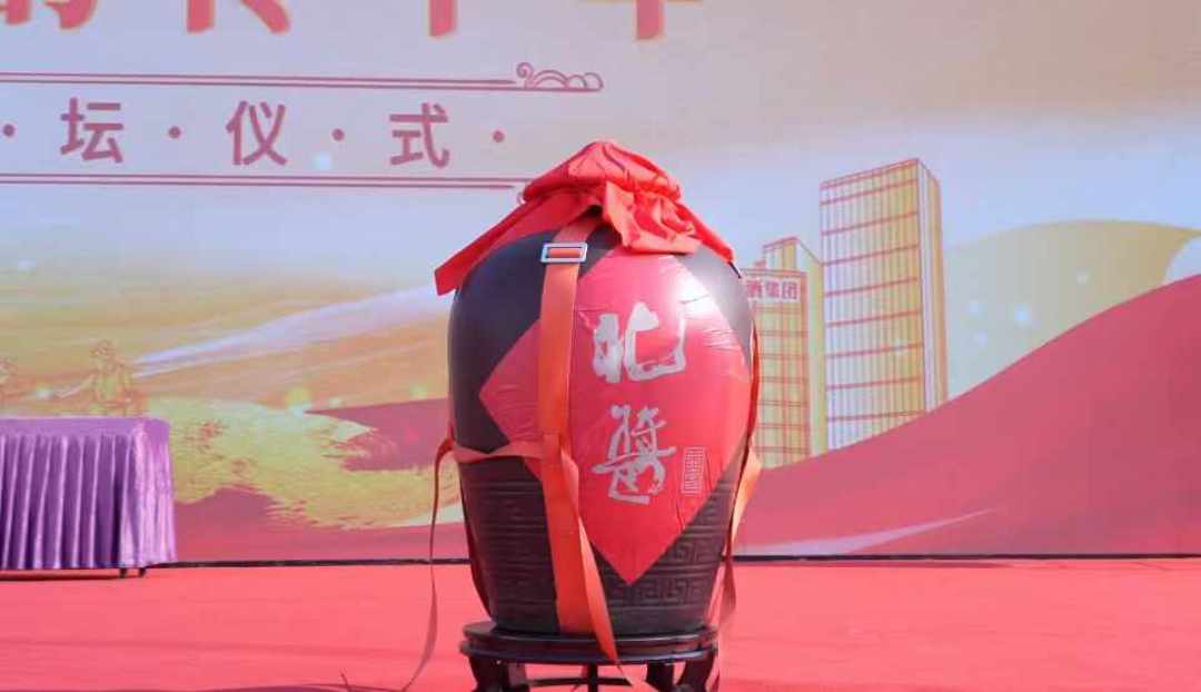 别再叫芦台春“北方小茅台”了,它走的是另一条路