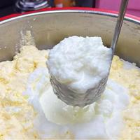 钙奶饼干泡冰牛奶刷屏全网：长高是玄学，好喝还真有科学依据