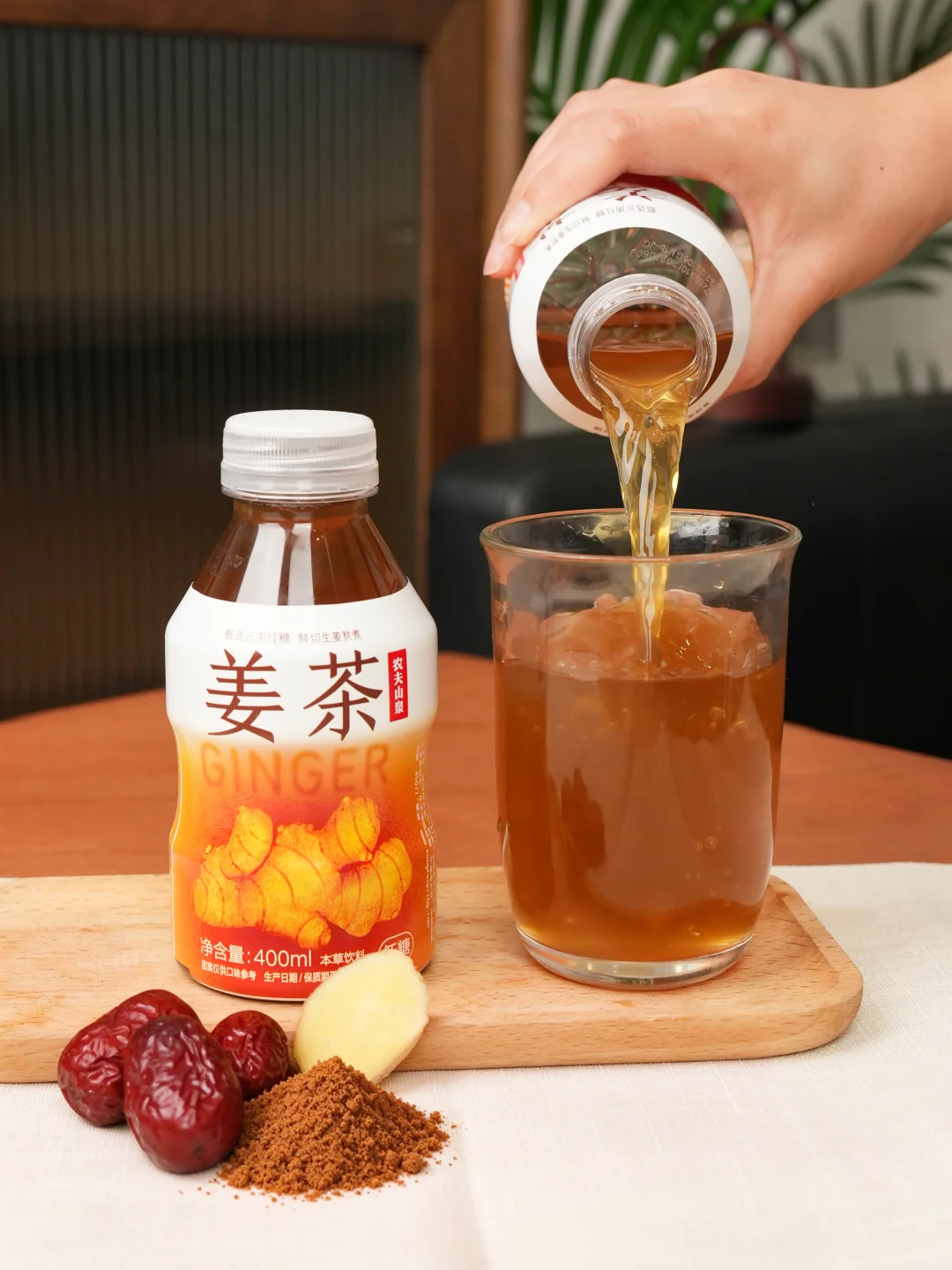降温后饮料换了主场：便利店暖柜里的热饮，这么挑不踩坑