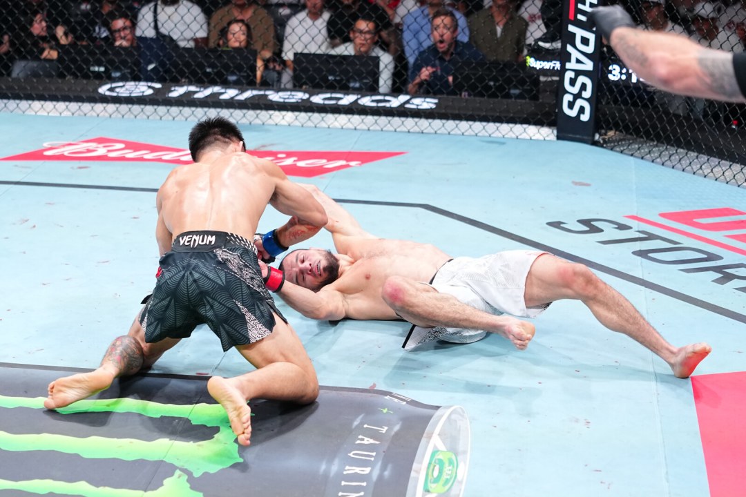卫冕成功后他点名要宋亚东,UFC却还在开会