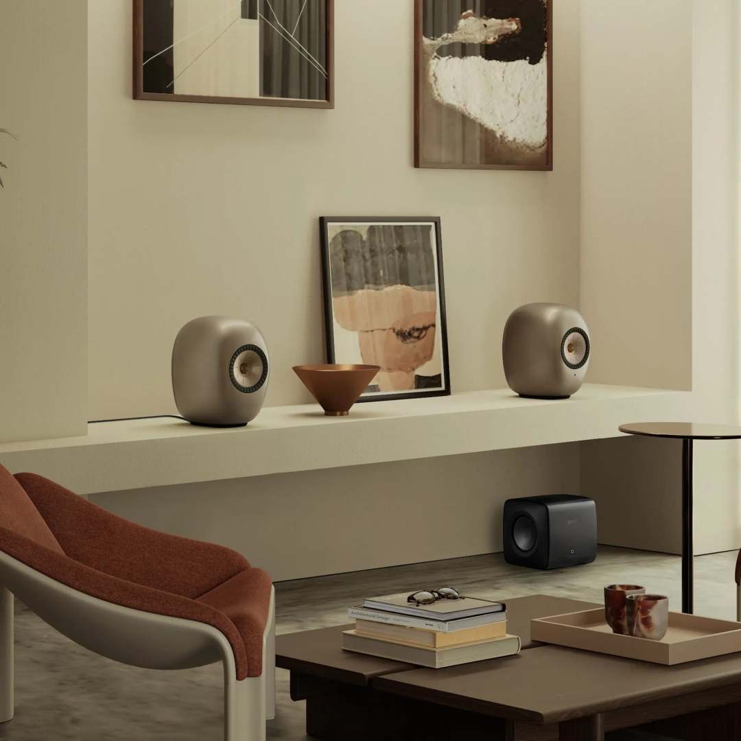 KEF 3万多的新箱子,和老款听着没区别?把音量拧大就露馅了