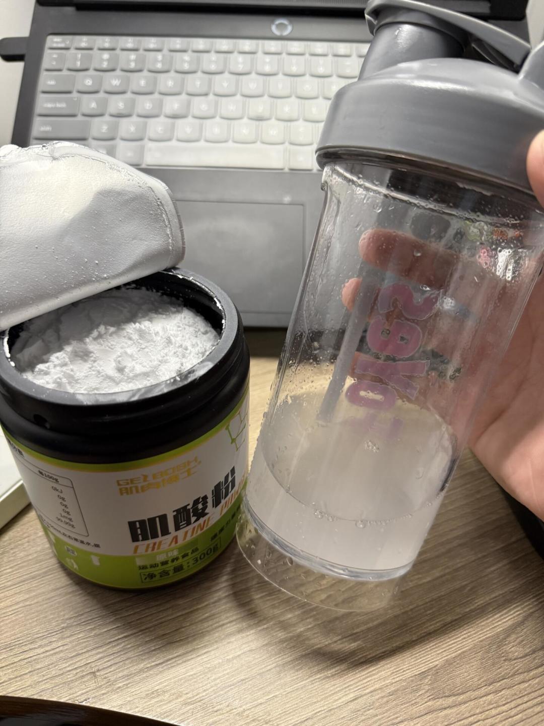 吃肌酸涨了两斤是水还是肉?搞清这几件事再决定要不要停